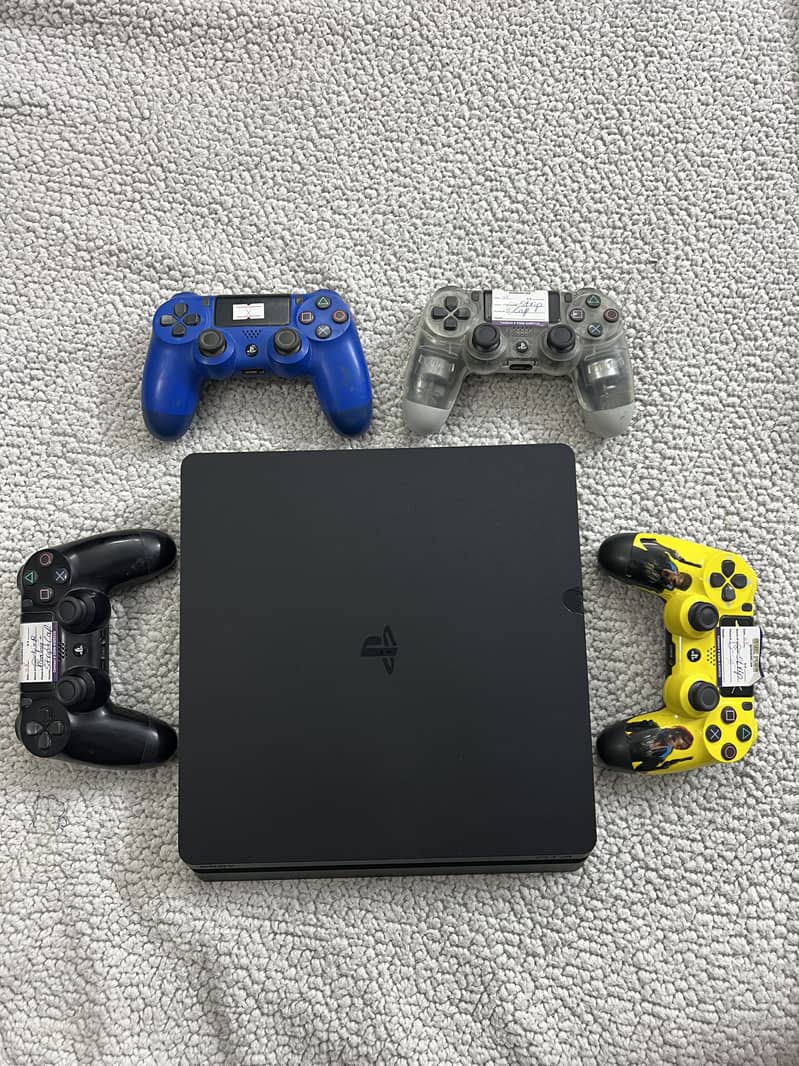 PS4 Slim 1TB 0