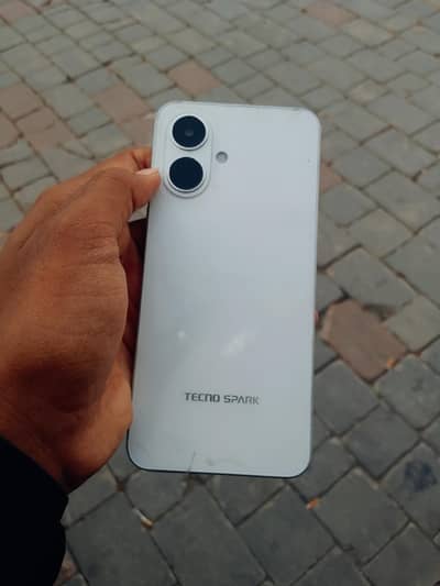 Tecno Spark Go
