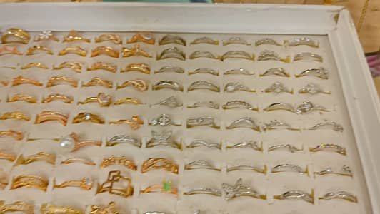 Artificial jewellery Fashion sale good's with shop setup