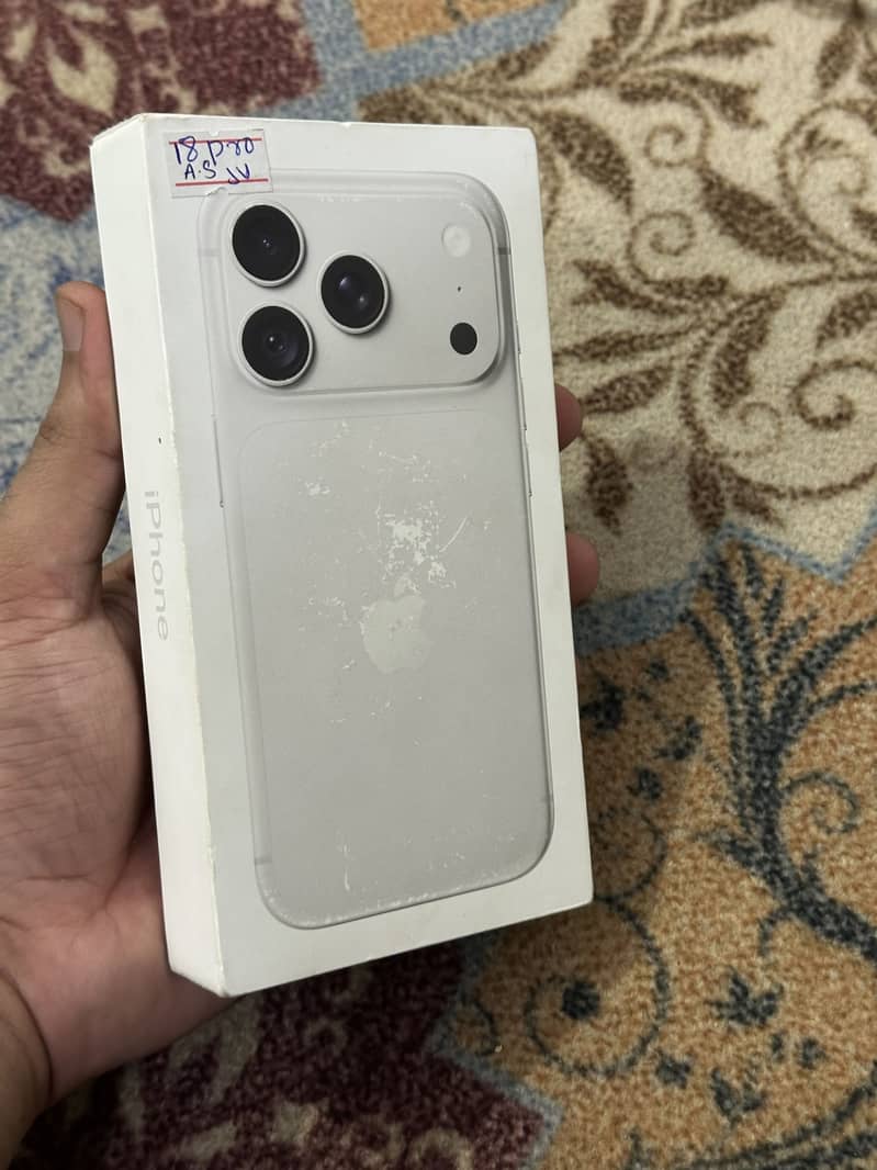 Apple iPhone 18 Pro 1