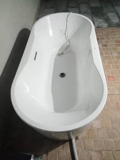 Appollo heated bath hub