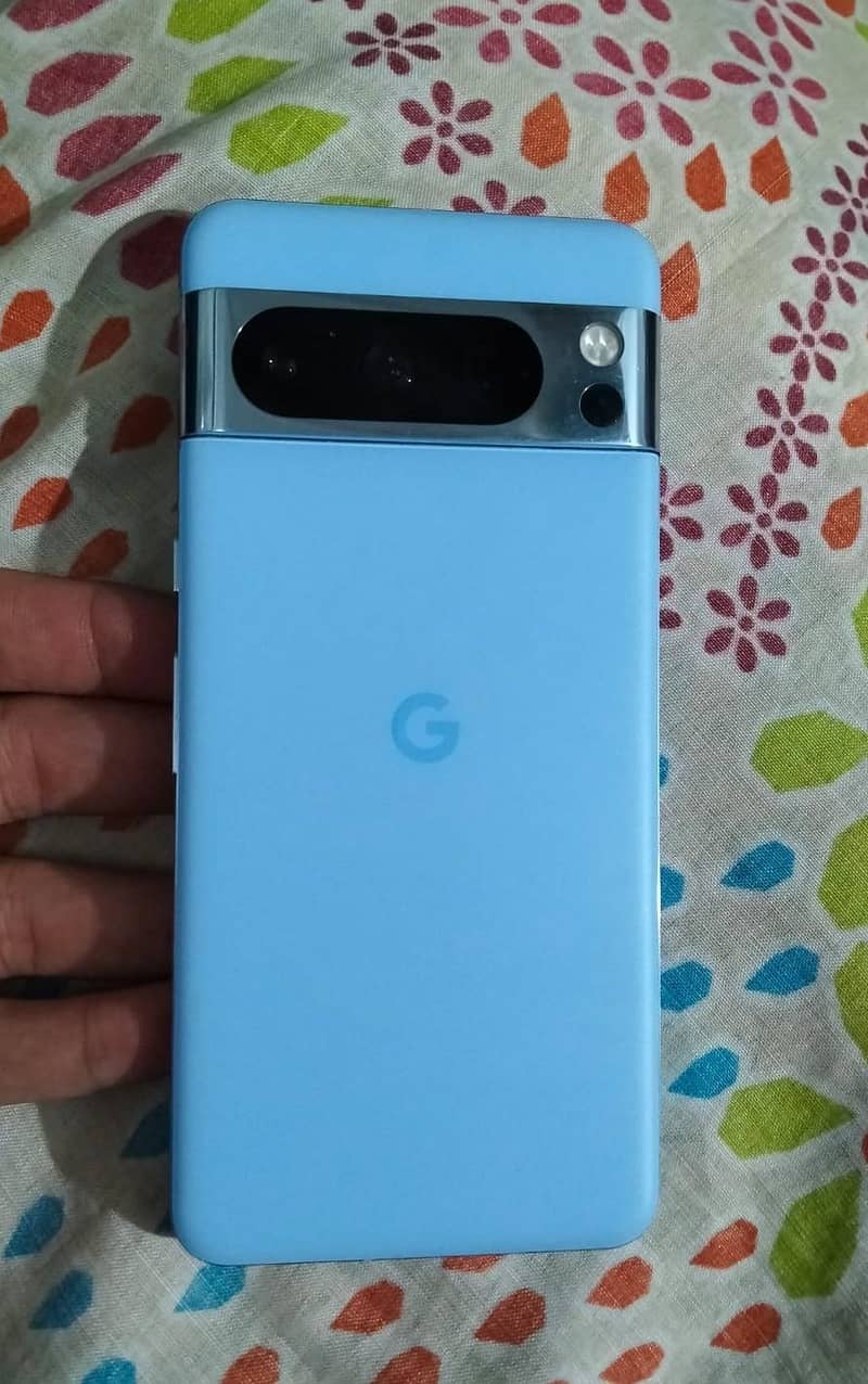 Google Pixel 8 Pro 0