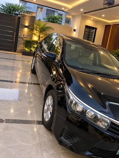 Toyota Corolla Altis 2015