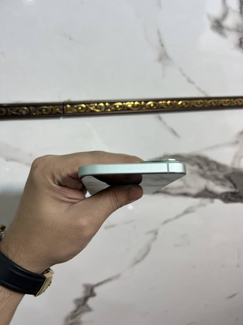 Iphone 15 plus 3