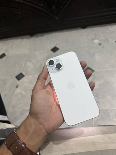 Apple iPhone 15