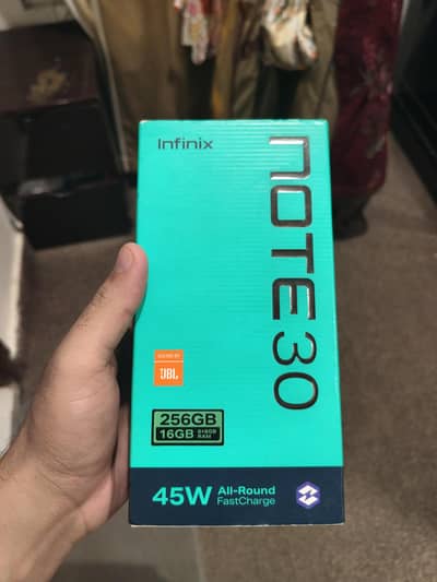 Infinix Note 30 8GB+8GB RAM 256GB Storage | Blue | Mint Condition