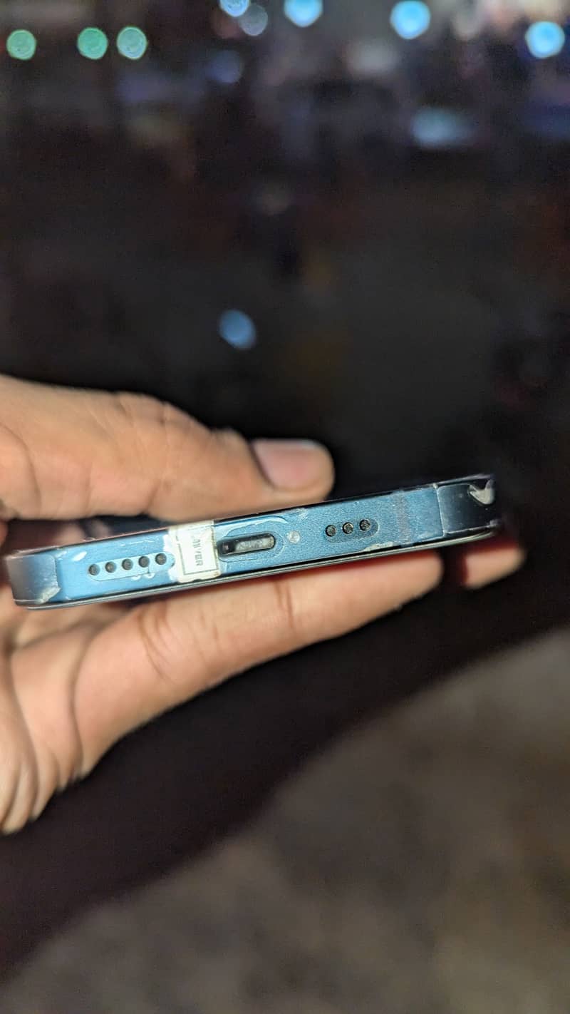 Apple iPhone 13 1