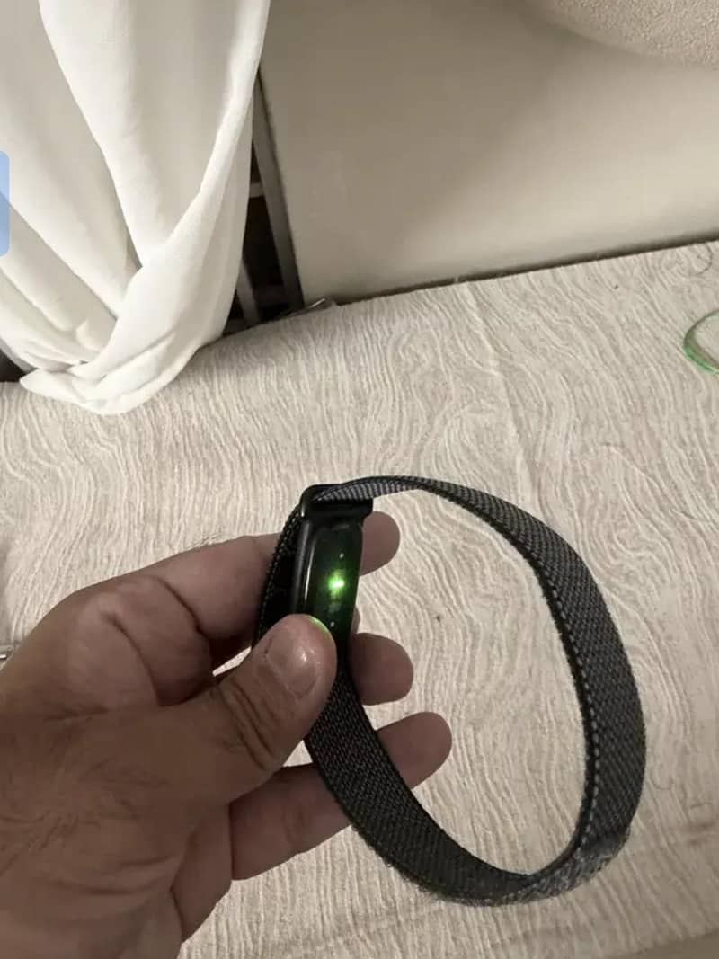 Google Fitbit air 2