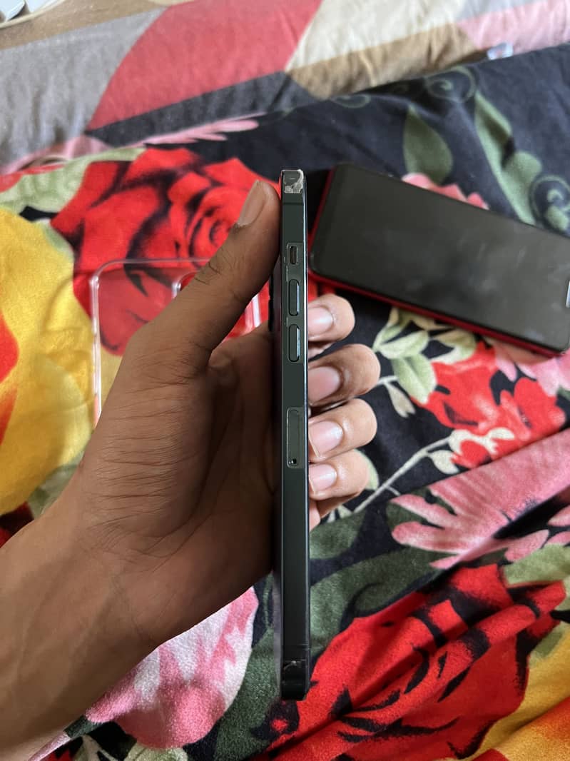 Apple iPhone 12 Pro Max 5