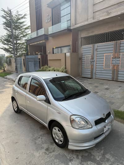 Toyota Vitz 1999