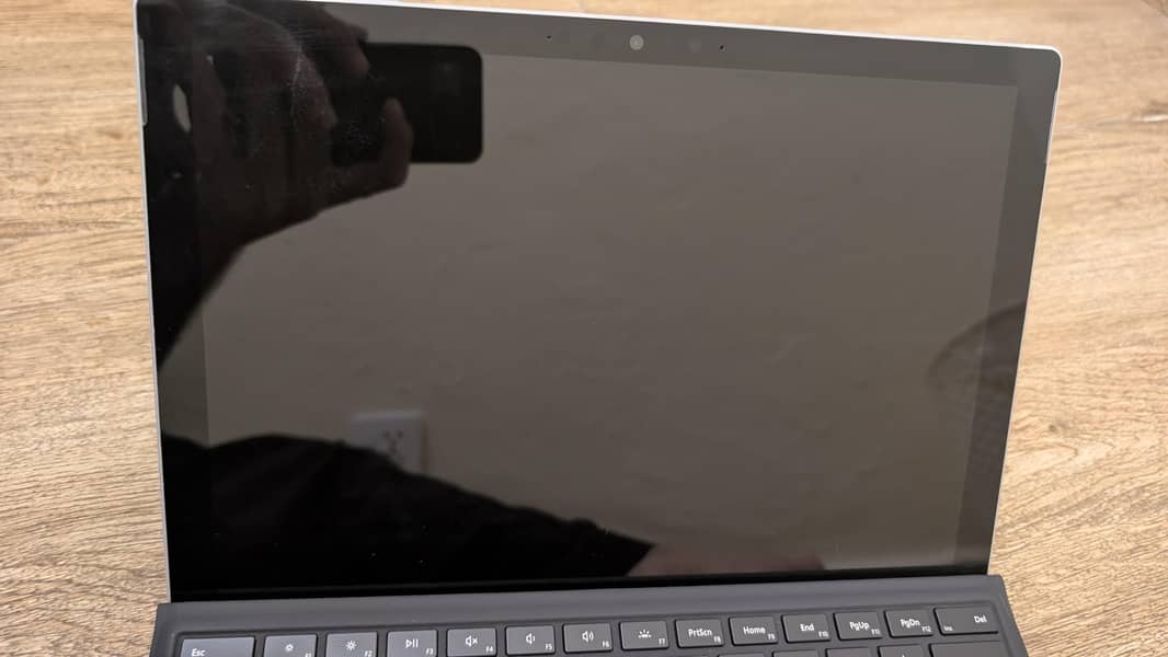 Microsoft Surface Pro 7+ 4