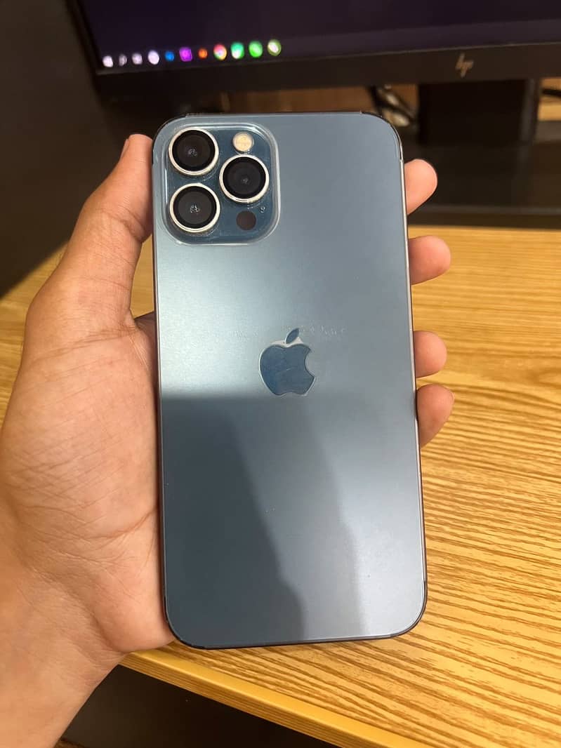 Apple iPhone 12 Pro Max 1
