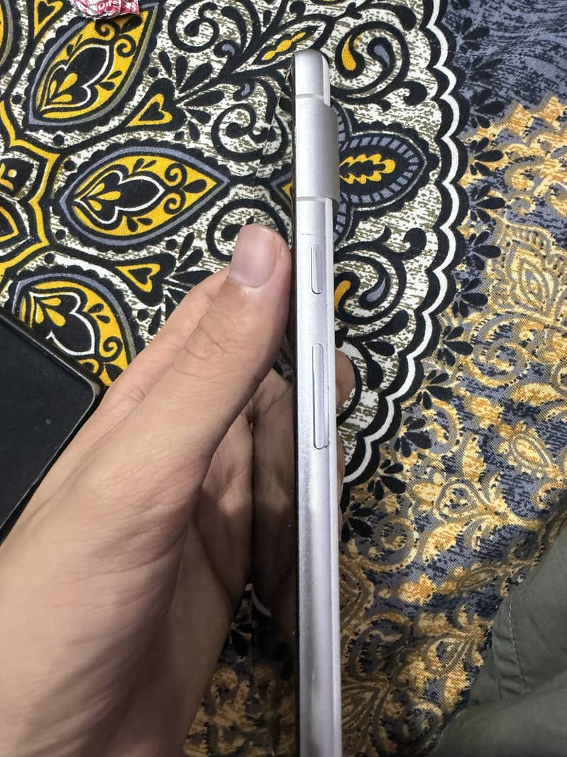 Google Pixel 7 3
