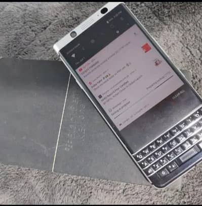 BlackBerry KEYone