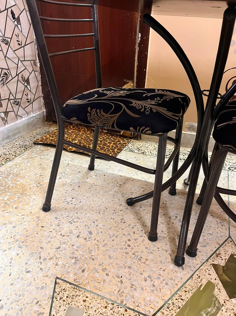 coffee table 2 seaters 3