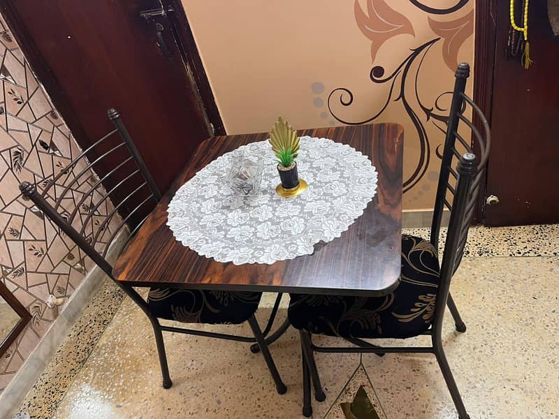coffee table 2 seaters 5