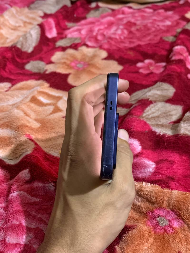 Infinix Note 30 Pro 4