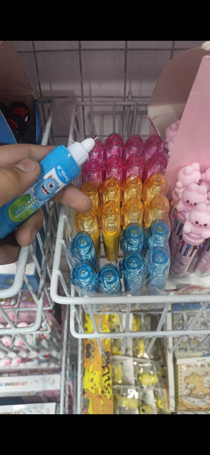 stationary items 0