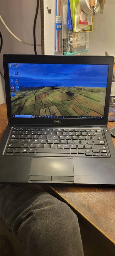 Dell Latitude 5280 is a compact  business-class