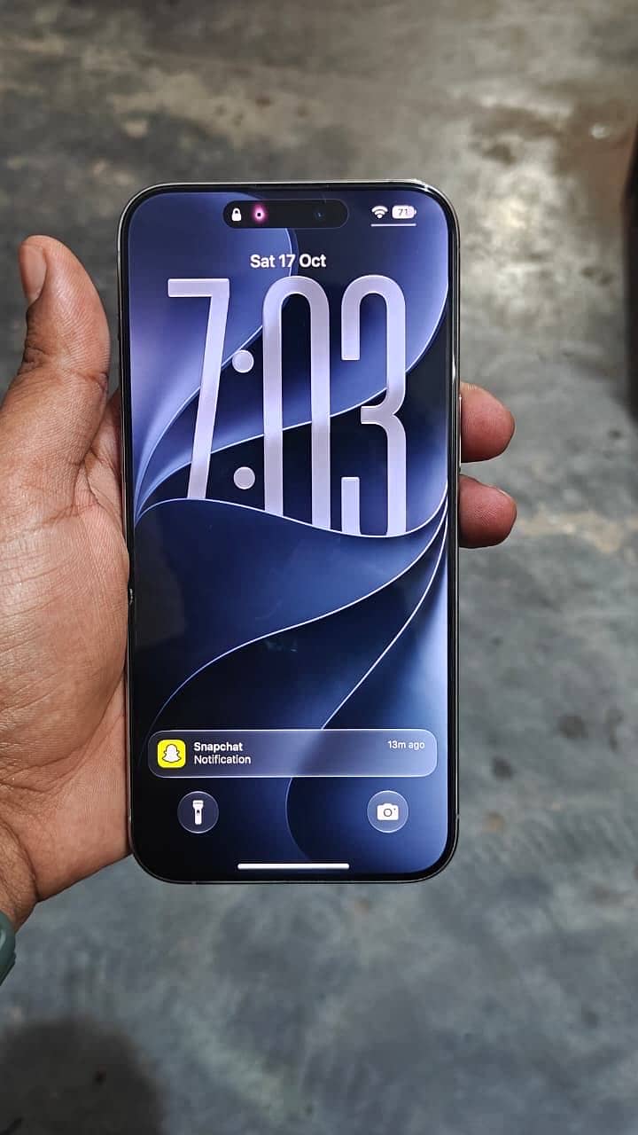 Apple iPhone 15 Pro Max 5