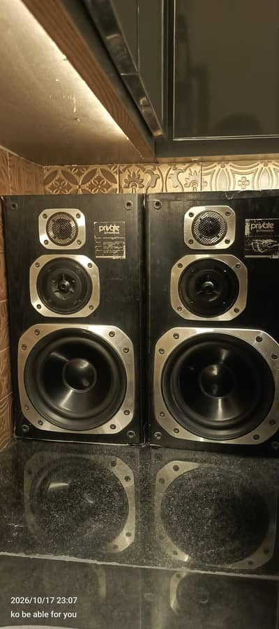 POINEER JAPANESE ORIGINAL SPEAKERS AND ORIGINAL Amplifier DENON