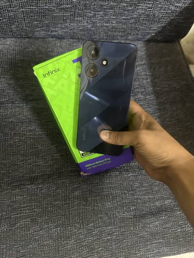 Infinix Hot 30 Play