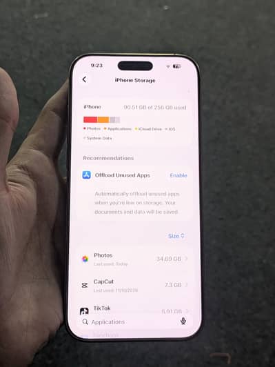 Apple iPhone 16 Pro Max