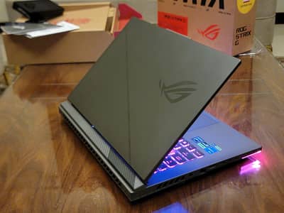 Laptop ASUS ROG Strix | Core i7, 13th Gen | RTX 4050 Gaming Beast