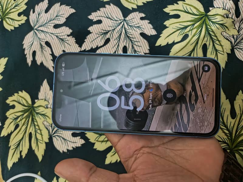 Google Pixel 8a 3