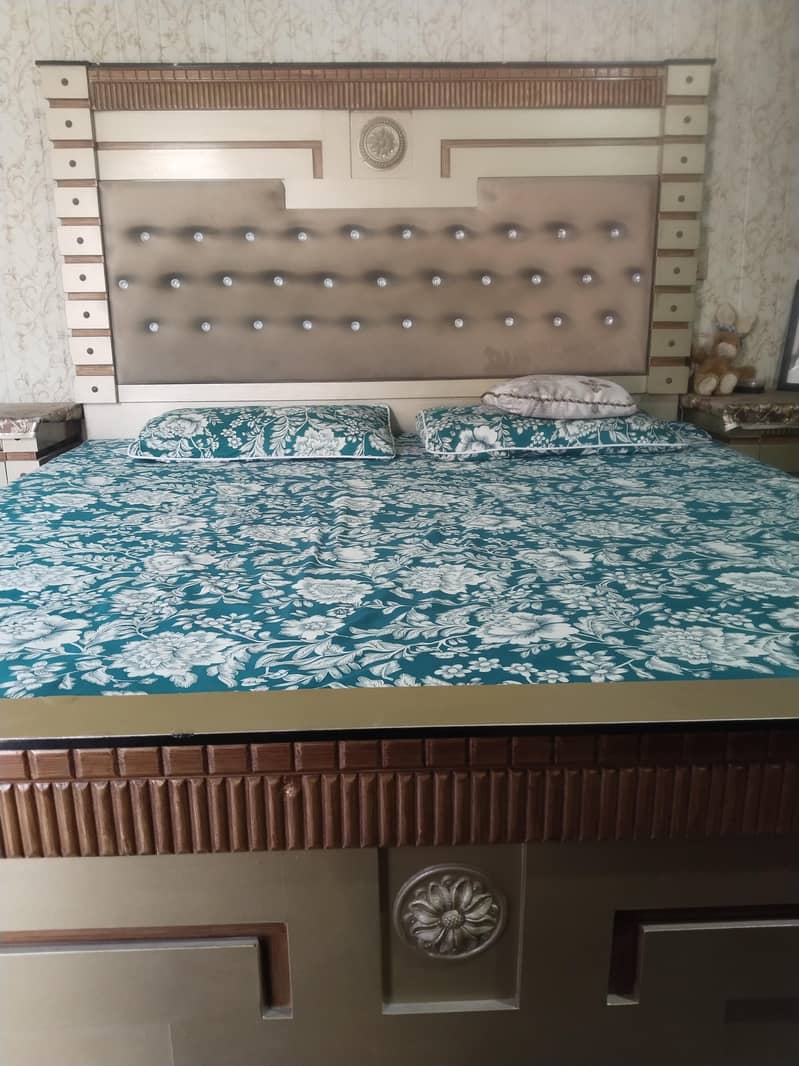 only bed 4