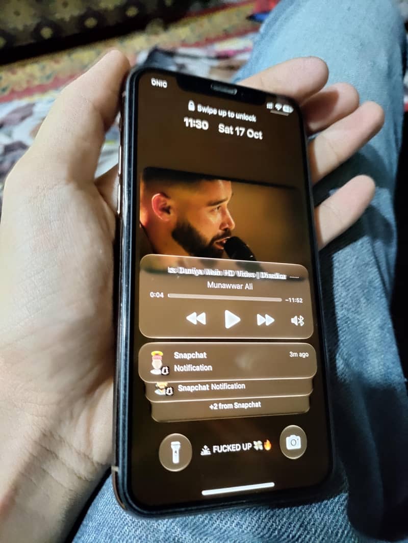 Apple iPhone 11 Pro 4