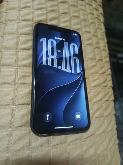 Apple iPhone 11 | Total Genuine Waterpack 10/10 | 64GB | Bypassed