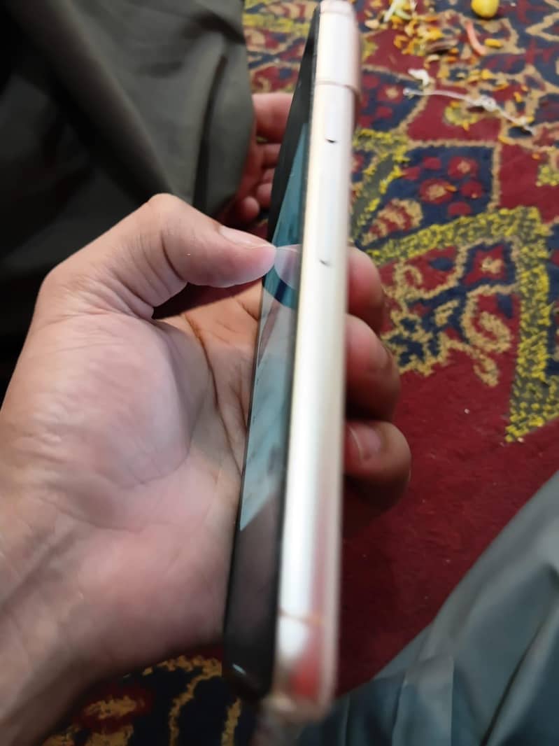 Google Pixel 8 1