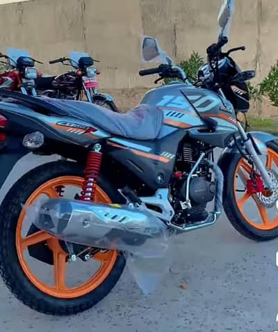 Honda CB 150 2026 Model – Silver – Excellent Condition
