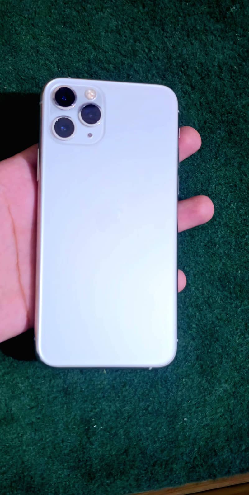 Apple iPhone 11 Pro 0