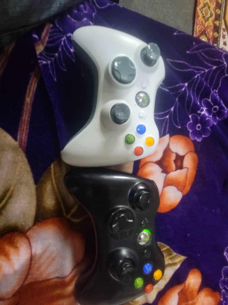 Xbox 360s 2