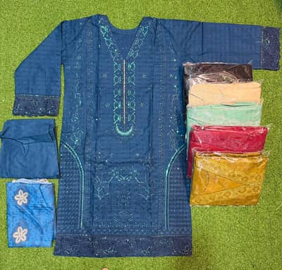 Khan trendy wears