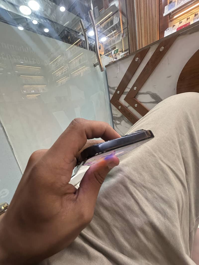 Apple iPhone 15 1