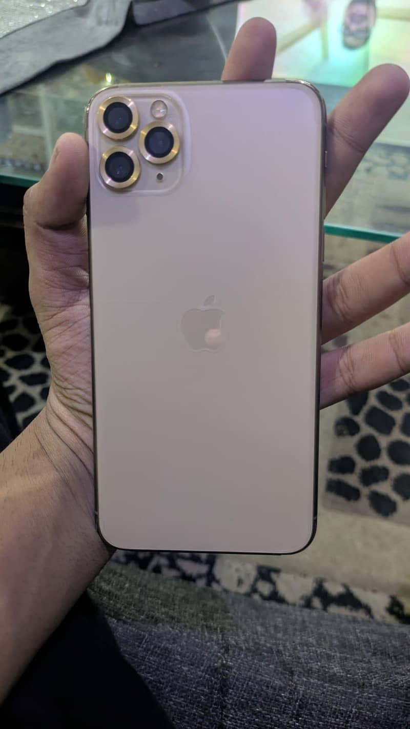 Apple iPhone 11 Pro Max 2