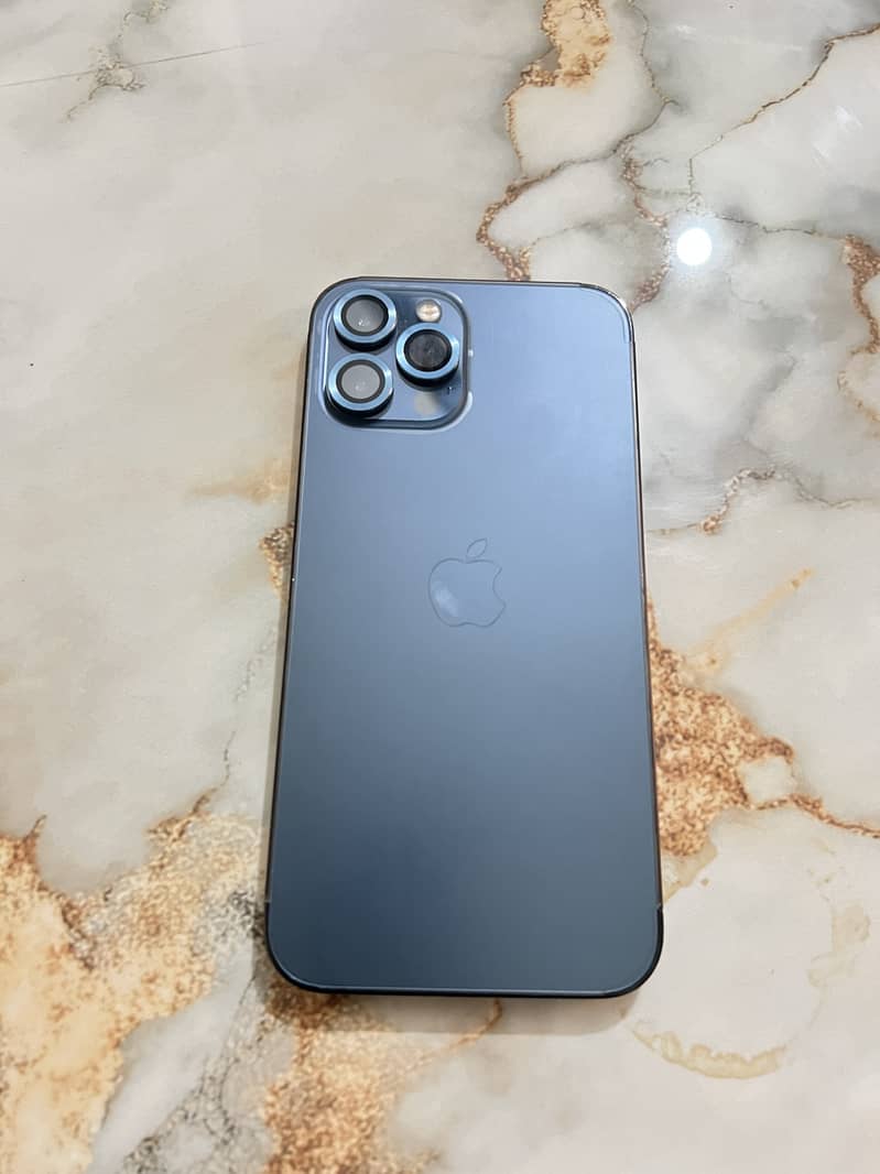Apple iPhone 12 Pro Max 3