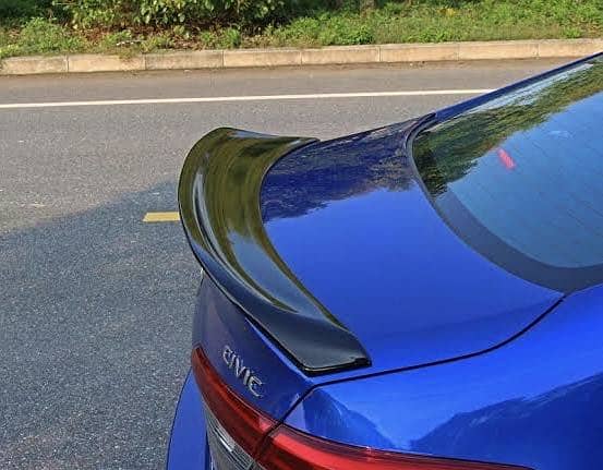 Ducktail spoiler universal 1