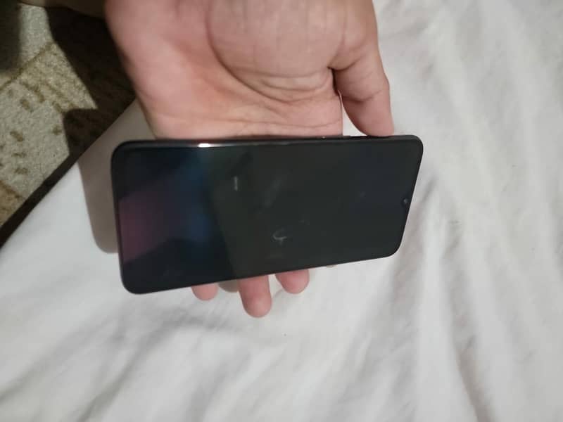 One Plus 6T 5