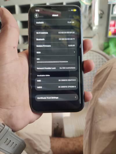 Apple iPhone 11