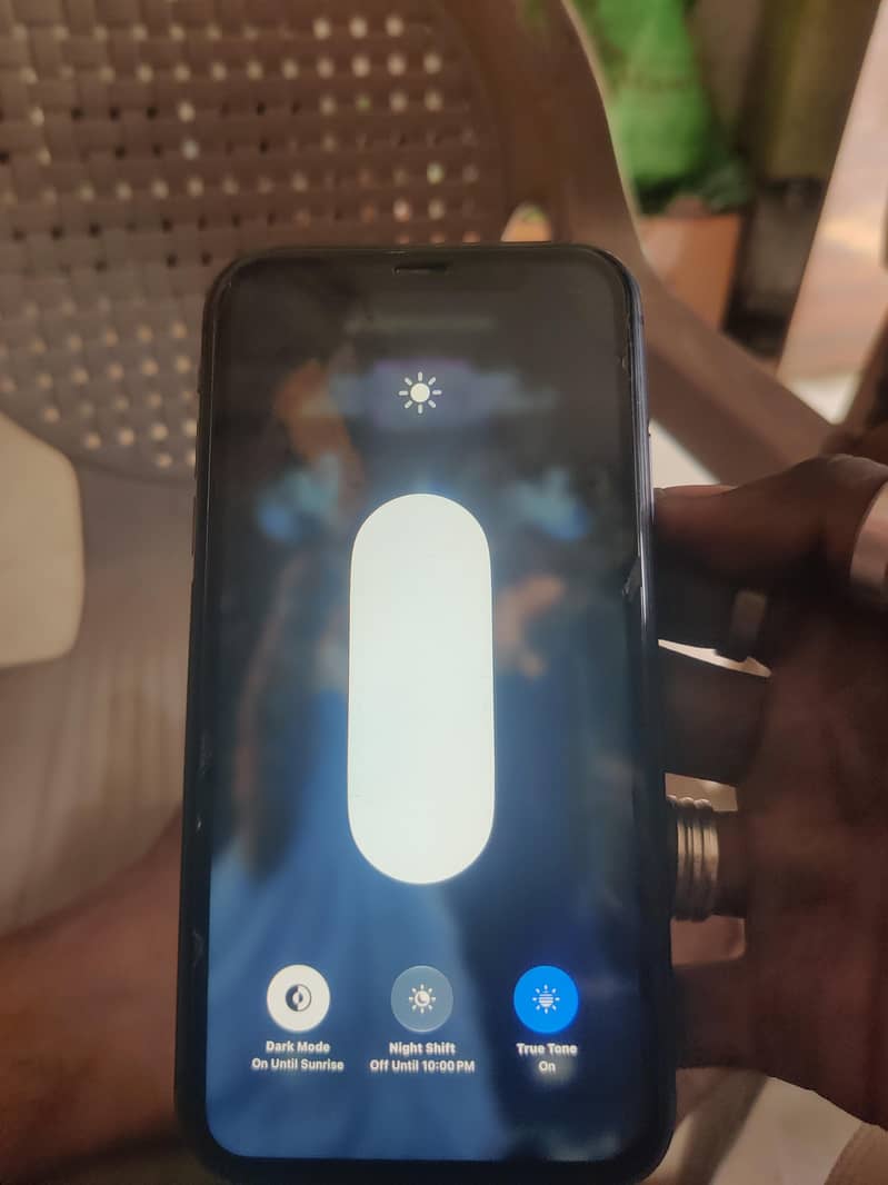 Apple iPhone 11 3