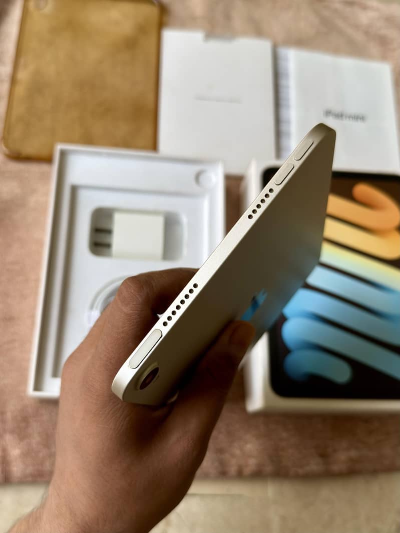 iPad Mini 6 Complete Box 5