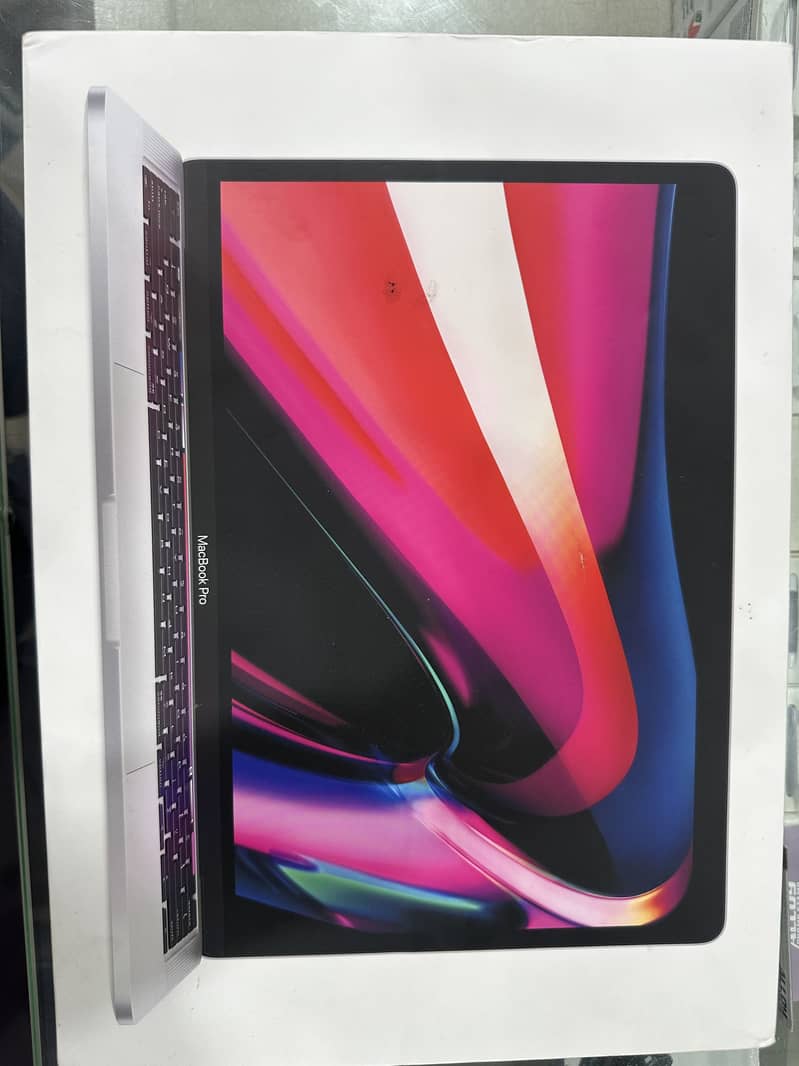 MacBook Pro M1 1