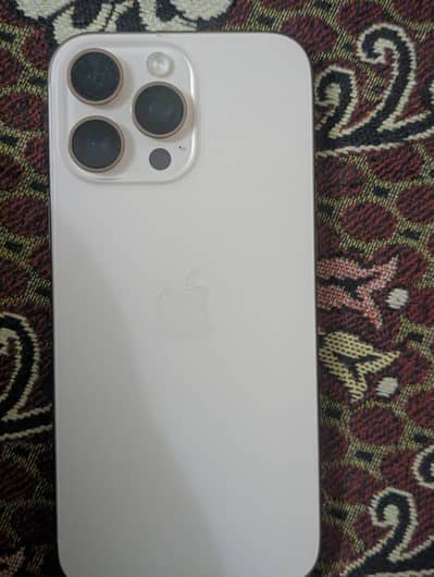 Apple iPhone 16 Pro Max