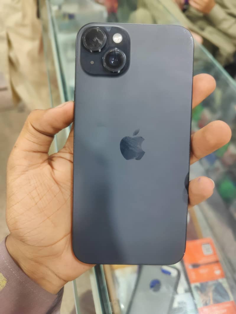 Apple iPhone 15 plus 7