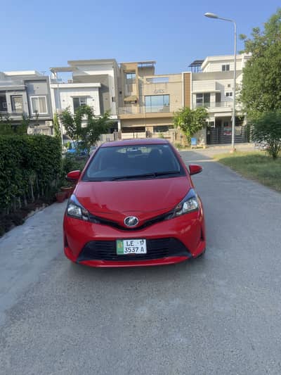 Toyota Vitz 2014