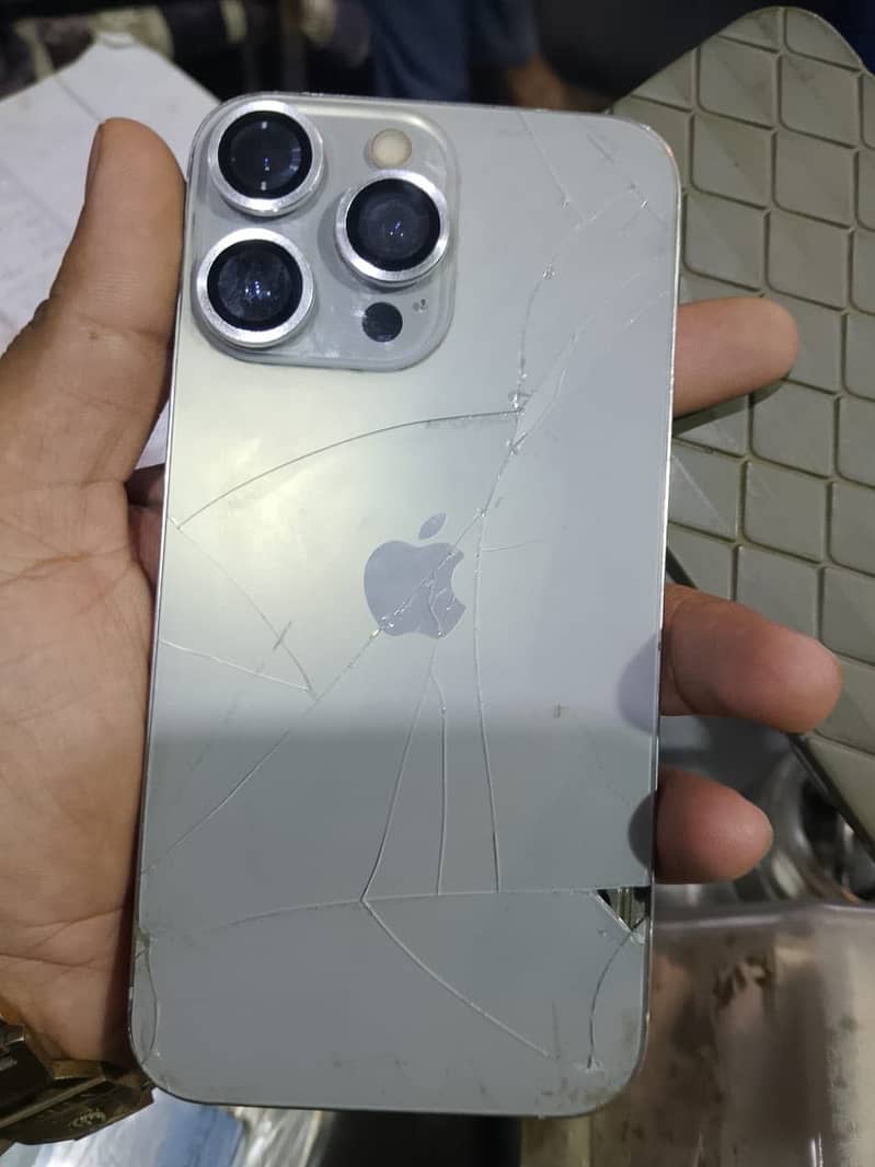 Apple iPhone XR 0